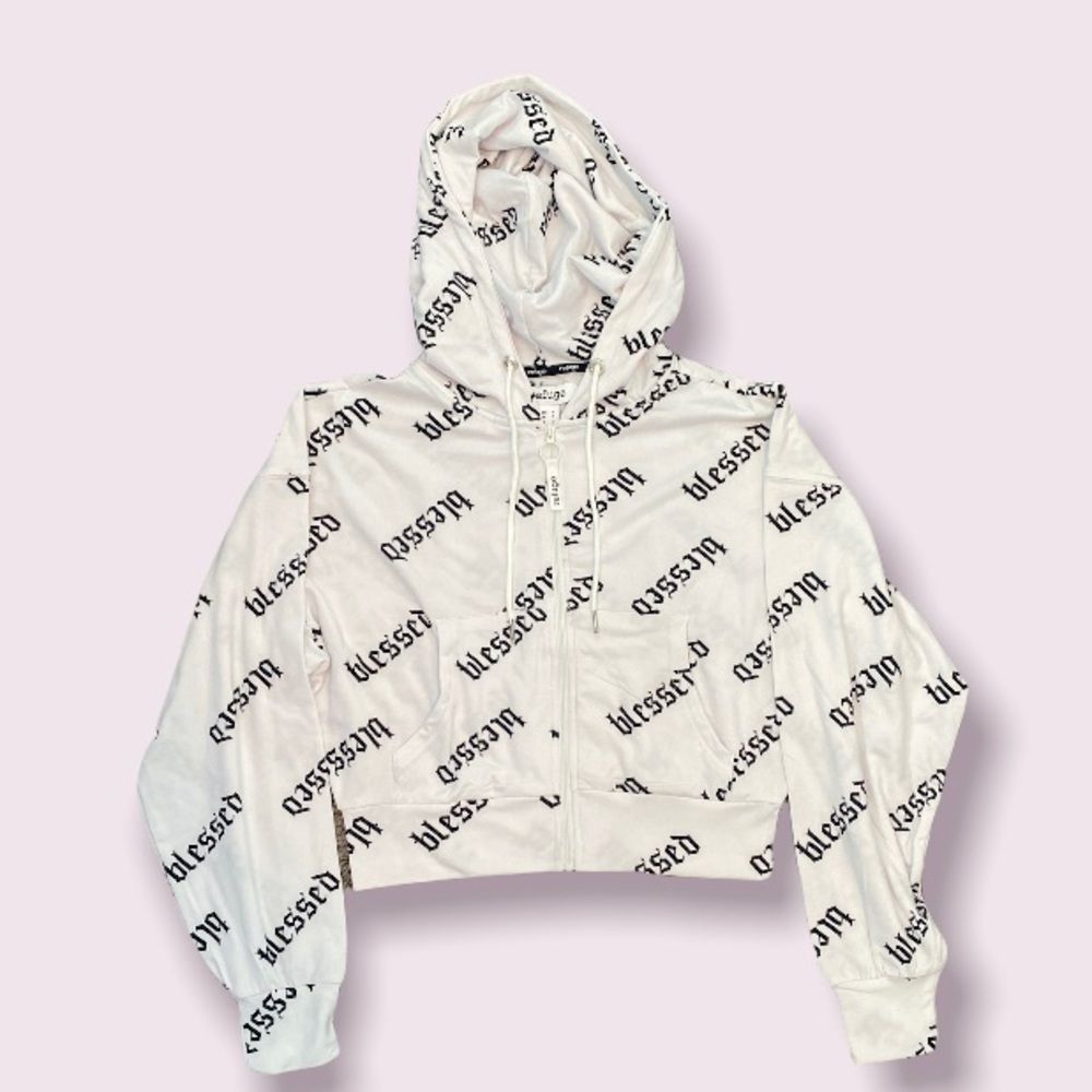 Nwt- Refuge Blessed Cropped Hoodie Size Small White W/Black Writing